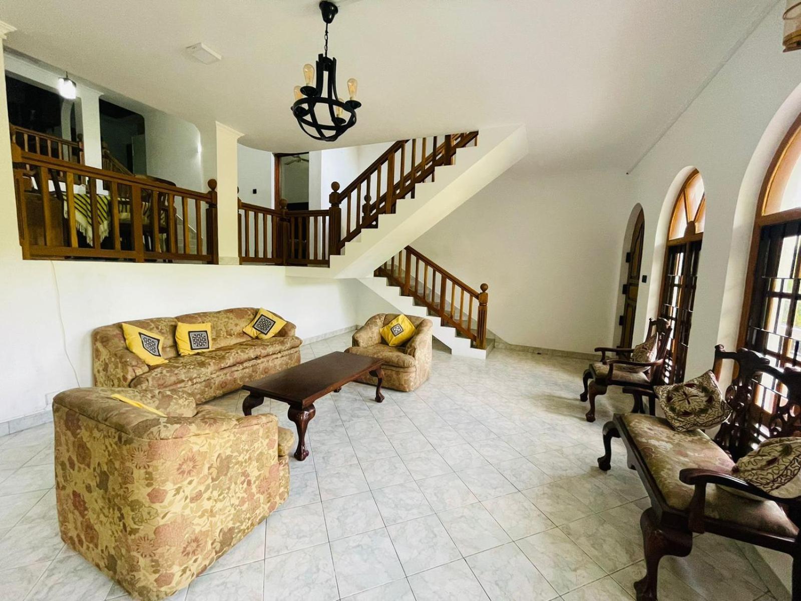Villa Nine Канди Экстерьер фото