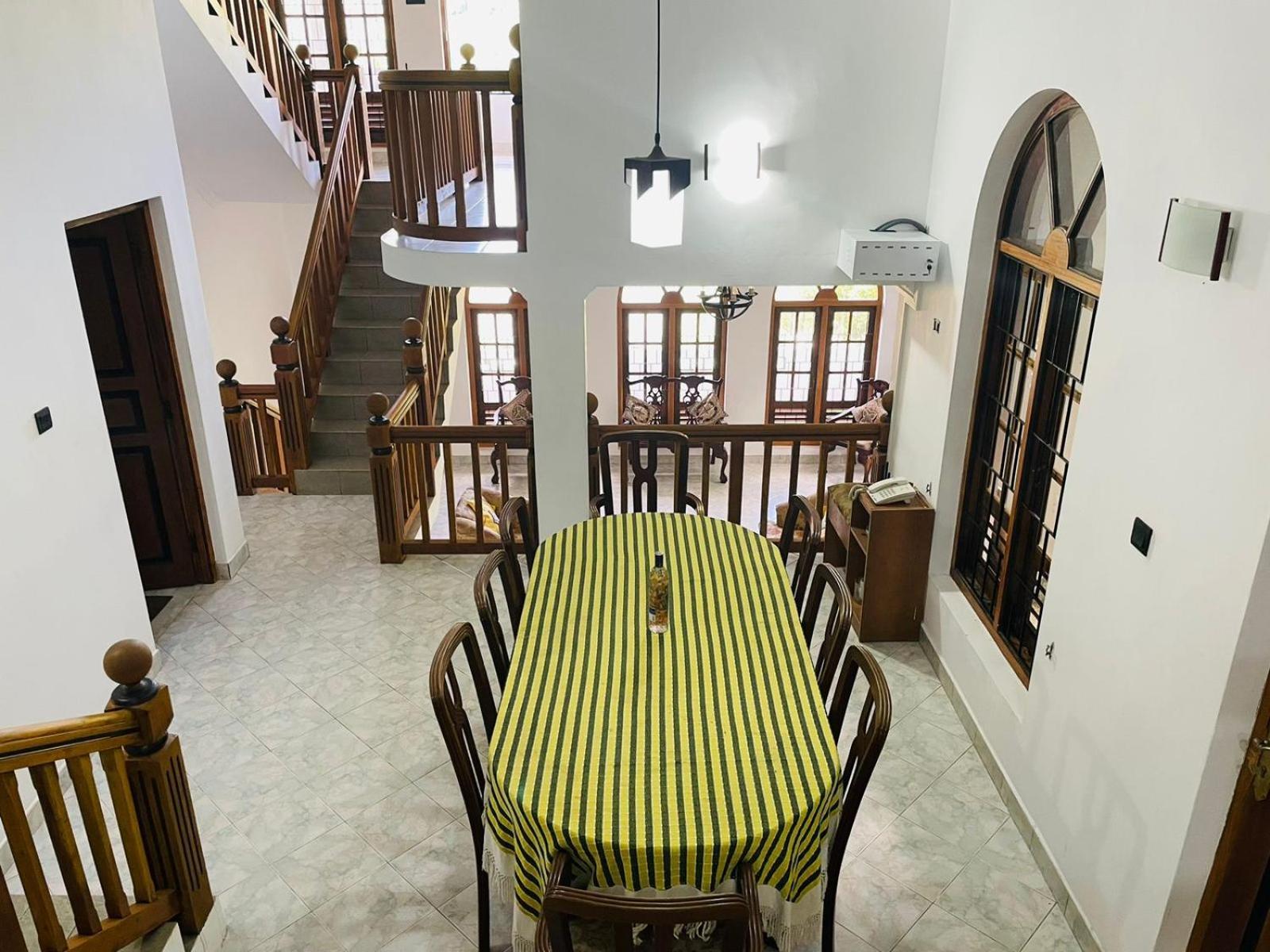 Villa Nine Канди Экстерьер фото